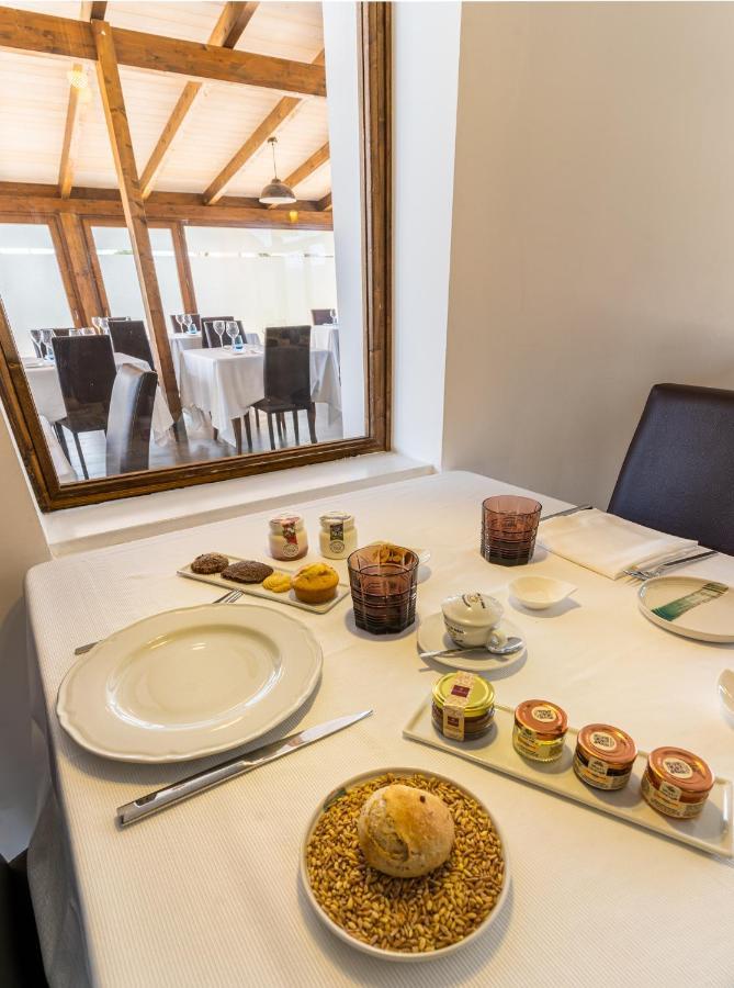 Casa Corsetti - Locanda E Ristorante 马焦内 外观 照片